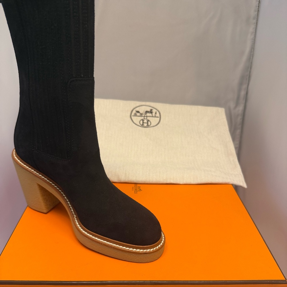 NEW - Hermès 2021 Donia Boots with Original Box and Dust Bags